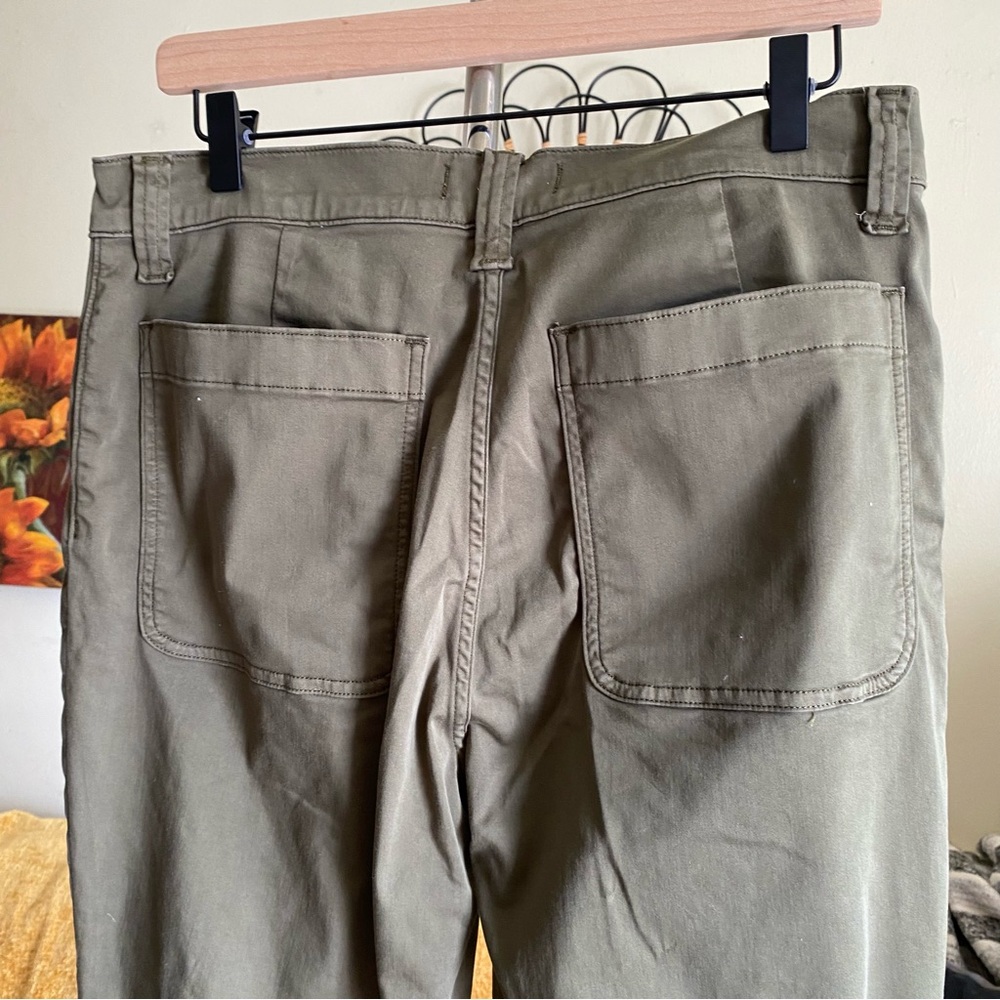 Madewell Mid-Rise Kick Out Jeans Olive Green Size 31 - Picture 4 of 17